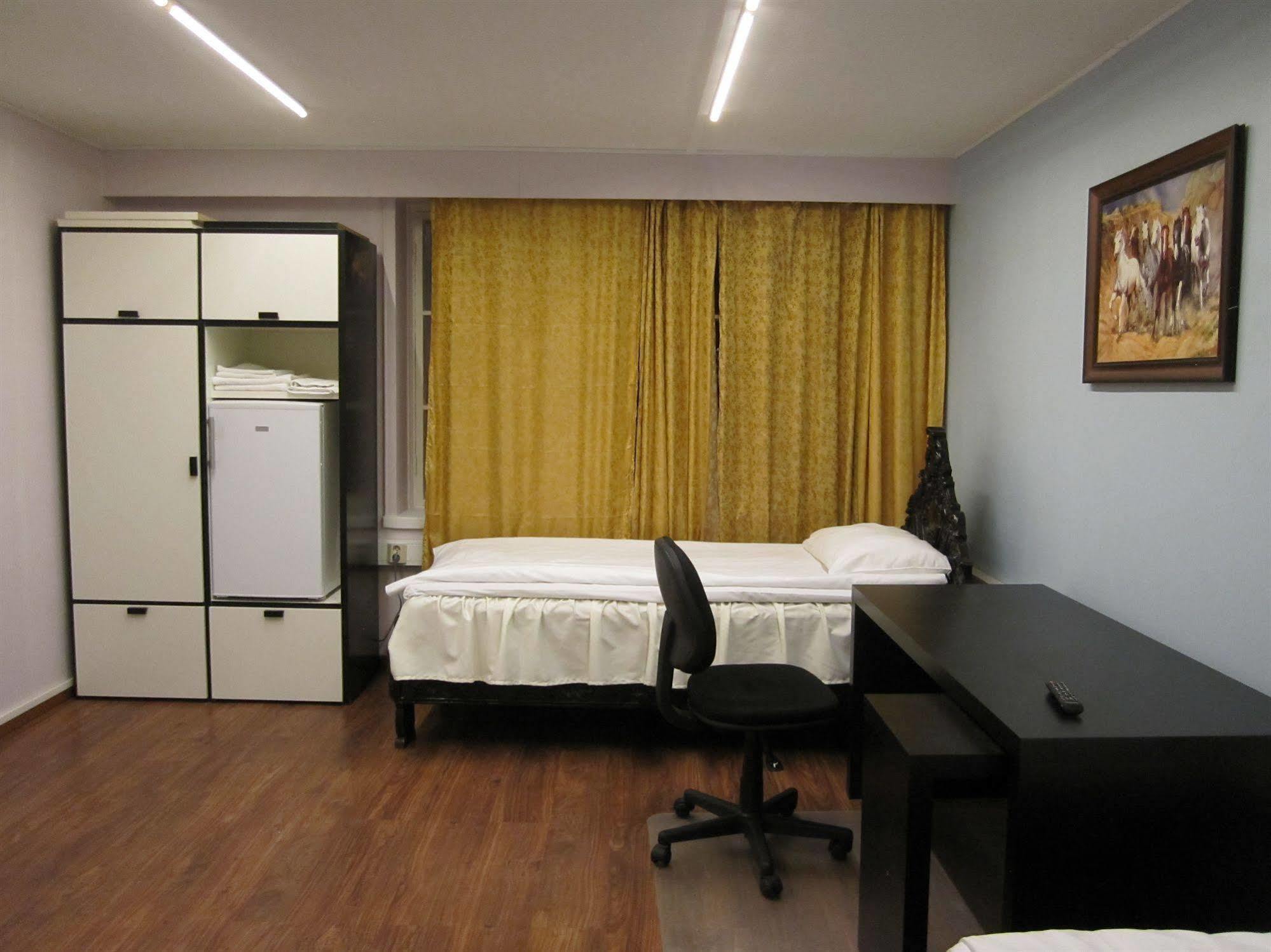 Finn Rooms Тампере Екстер'єр фото